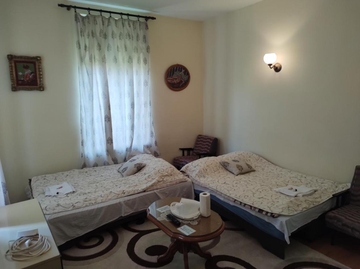 Guest House Prilep Eksteriør billede
